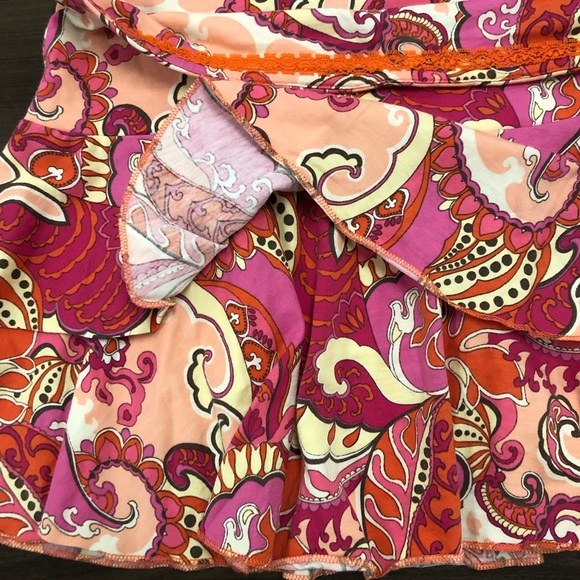 Skirt - Picture 3 of 3